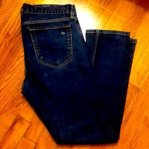 Jeans Standard Issue of man !!